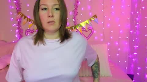 Snapshot of kamrynmarie69 chatting on February 13, 2:23 am kamrynmarie69 online show from February 13, 2:23 am
