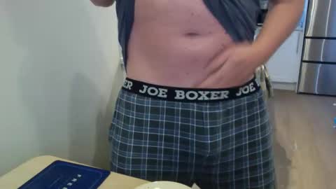 Cam with Me Vixens DM me online show from April 18, 2:08 pm