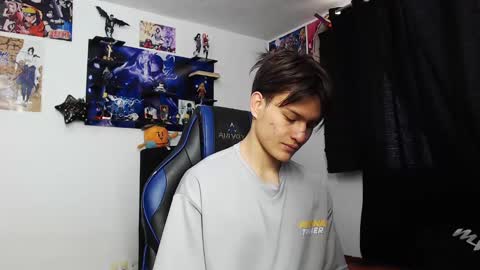 andres online show from October 13, 12:40 pm