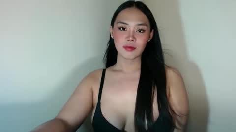 hi im your lovely kaori online show from December 17, 9:27 am