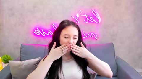 karen_morgan online show from December 5, 4:59 am