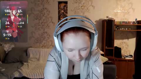 Lisa Backler online show from October 18, 4:55 pm