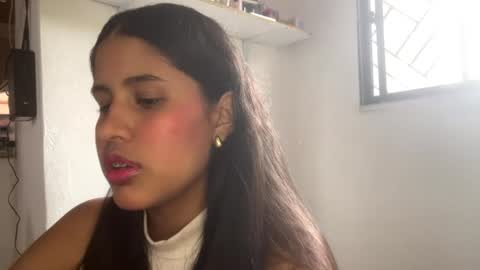 kariina candy and fox online show from June 18, 8:36 pm