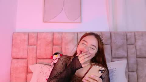 kariina_wong online show from December 17, 8:59 pm