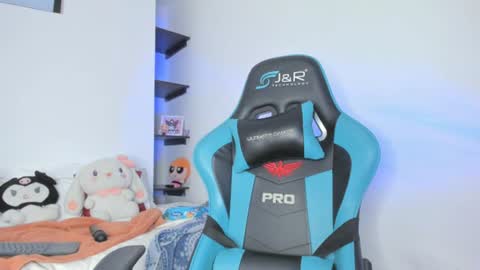 kariina_wong online show from July 6, 10:33 pm