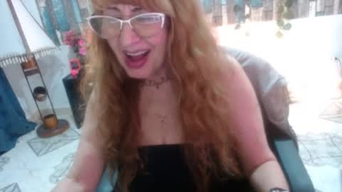 Snapshot of karima_sarabe chatting on September 18, 12:47 am karima_sarabe online show from September 18, 12:47 am