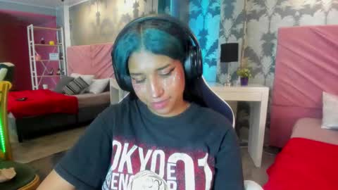 Karina online show from October 28, 7:37 pm