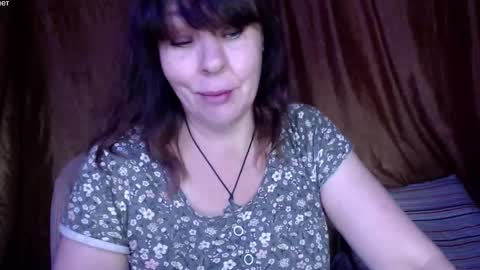Snapshot of karina_ren chatting on October 21, 8:41 am Karina online show from October 21, 8:41 am