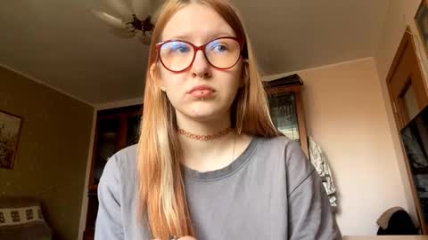 Karina online show from March 22, 8:29 am