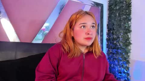 karinasanchezz online show from November 7, 1:41 am