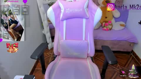 karla online show from December 9, 11:13 pm