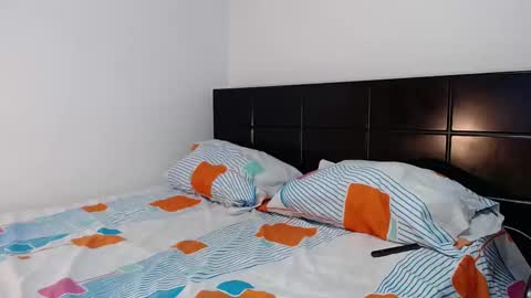 karlgenjen online show from September 15, 4:03 am