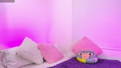 Karlyy  online show from June 8, 2:12 am