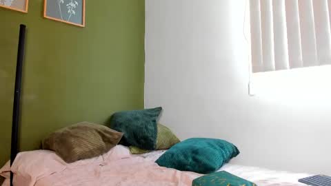 Karlye online show from May 14, 5:33 pm