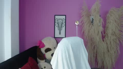 KARLYE online show from October 9, 2:39 am