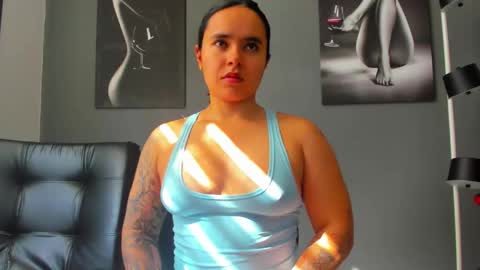   online show from November 26, 2:03 pm