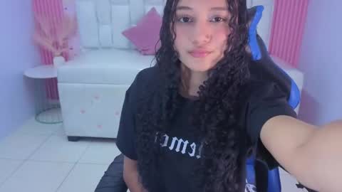 karol1_s online show from May 21, 10:16 pm
