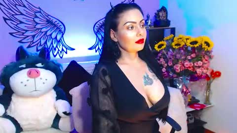 Karol Kenedy online show from February 15, 7:51 am