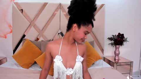 Snapshot of karolebonyy chatting on October 26, 12:39 pm Karol  online show from October 26, 12:39 pm