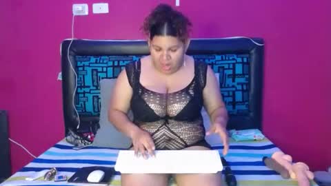 karol online show from October 30, 12:33 am