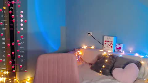 Kira online show from October 4, 3:04 am