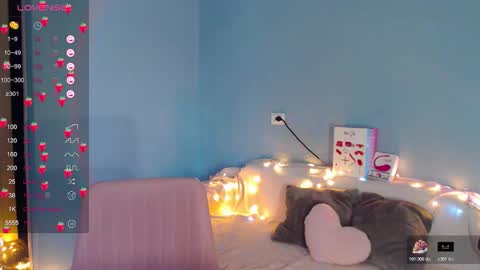 Kira online show from November 14, 5:53 am