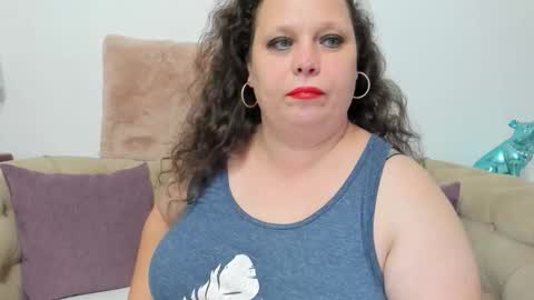 KarolineJoyy online show from September 11, 10:55 pm