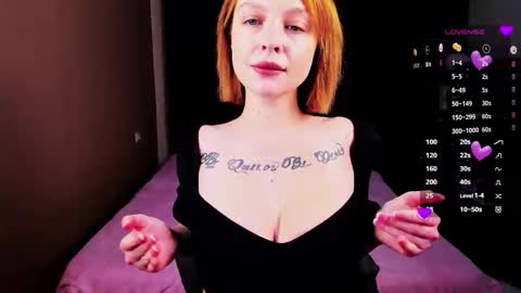 karolineneuer online show from February 24, 8:34 pm