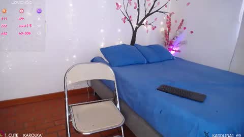 Karolina 3 online show from July 3, 2:11 pm