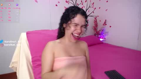 Karolina 3 online show from October 10, 11:42 pm