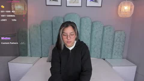 Karol Santos online show from March 12, 3:46 am