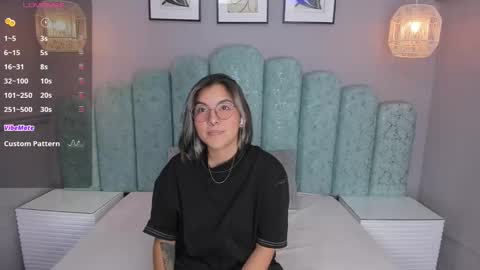 Karol Santos online show from March 1, 2:04 am