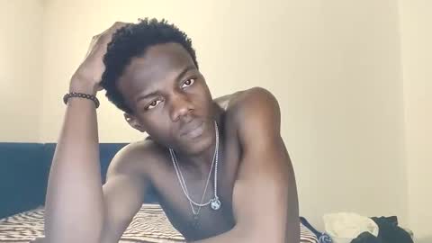 Karrin909 online show from February 9, 5:27 pm