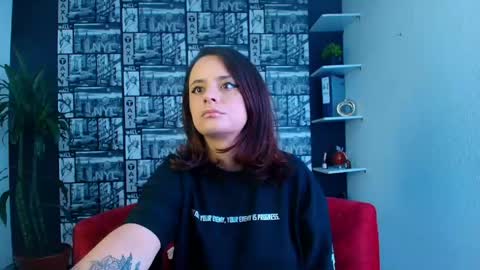 kassandra james online show from April 13, 1:04 pm