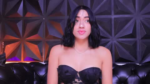 Snapshot of kassianoir_ chatting on February 7, 12:17 pm Kasi online show from February 7, 12:17 pm