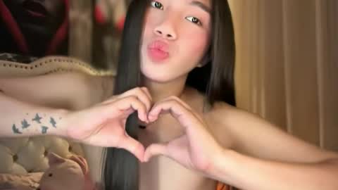 Majesty online show from March 7, 5:57 pm