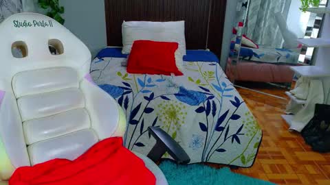 kate online show from March 11, 10:46 pm