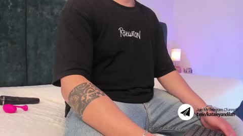 Snapshot of kataleyandliam chatting on March 4, 7:32 pm Kataleya Liam online show from March 4, 7:32 pm