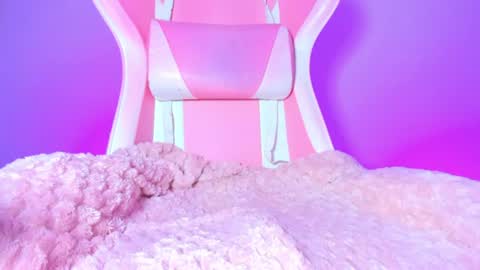katalinaferreirax online show from July 14, 1:31 am