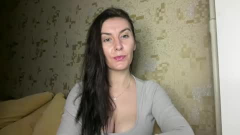 KatalinaQE online show from April 8, 4:32 pm