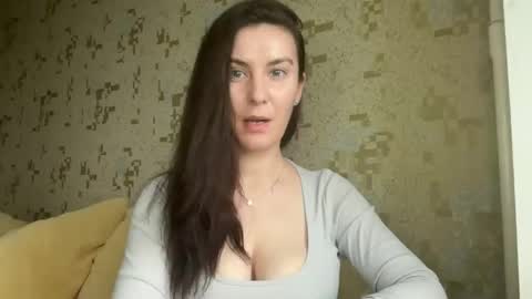 KatalinaQE online show from March 6, 5:50 am