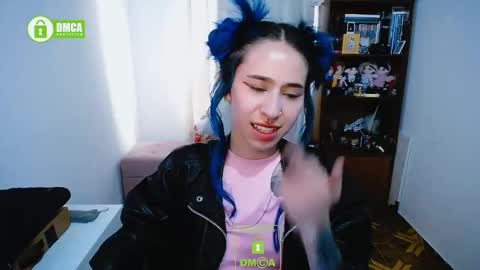 Snapshot of katara_a chatting on January 22, 9:32 pm Maca online show from January 22, 9:32 pm