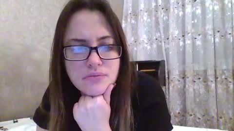 katarios online show from September 30, 7:57 pm