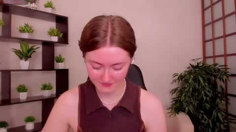 Kate online show from August 5, 2:30 am