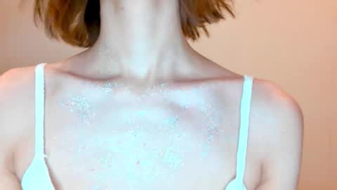 Kate online show from March 3, 2:46 pm