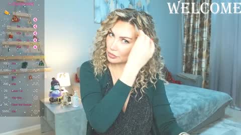 Therapist online show from December 25, 7:56 pm