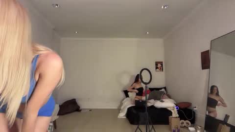 kateharperr online show from November 25, 6:34 am