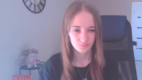 katekayer online show from September 30, 8:36 am