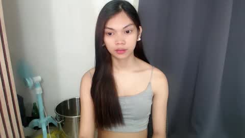 Snapshot of katelynmoore_ chatting on September 13, 5:54 am katelynmoore_ online show from September 13, 5:54 am
