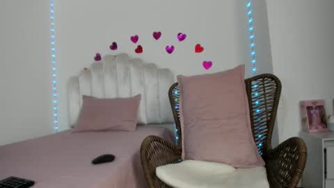 katherin moore online show from September 16, 3:59 pm
